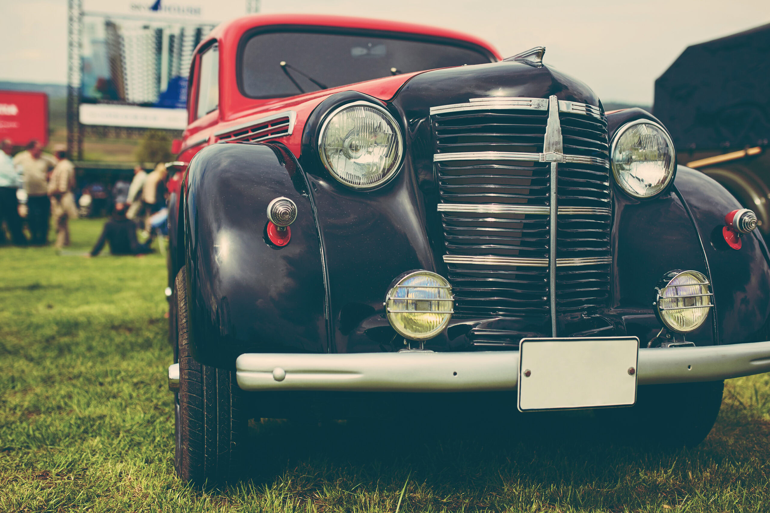 Traditional Autos The Evolution of Classic Cars: From Vintage to Modern Roads - Al’s ...