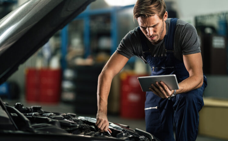  Top Car Gadgets Every Driver Should Try in 2025